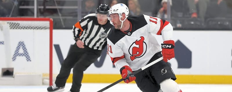 Devils’ Stefan Noesen undergoes knee surgery, Zack MacEwen out for season
