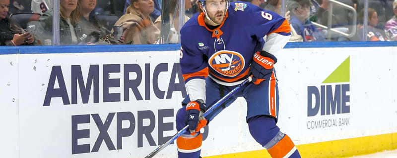 Islanders’ Ryan Pulock leaves game with upper-body injury