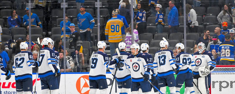 Jets Still in the Hunt — But It’s a Tightrope