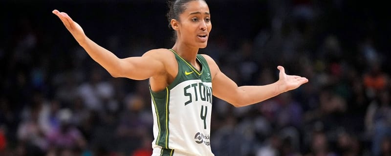 'It Says Skylar Diggins Now': Skylar Diggins Addresses Removing Husband’s Surname In Social Media