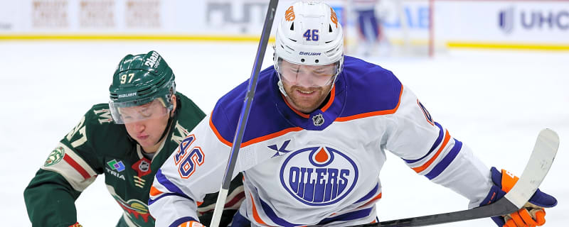 Oilers Demote Max Jones, Forward Coming Back Into Lineup