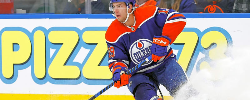 Kings sign Lane Pederson to two-year contract
