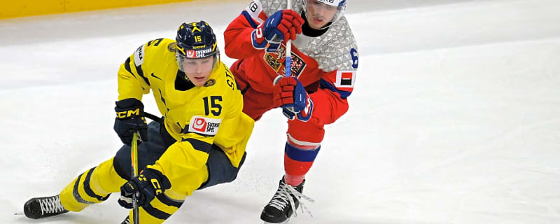 Maple Leafs’ Oliver Ekman-Larsson praises Ivar Stenberg as Toronto holds decision with 1st overall