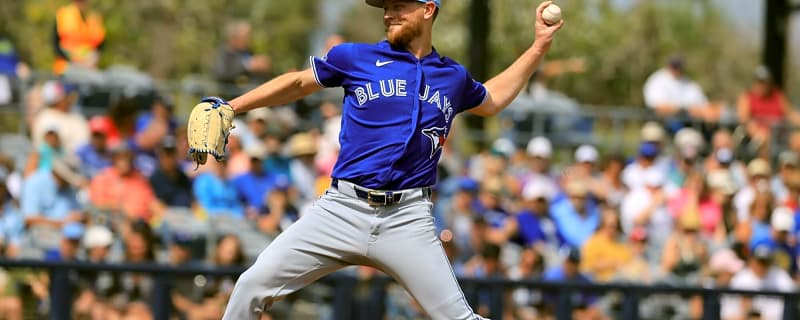 Should the Blue Jays keep or trade away Eric Lauer?