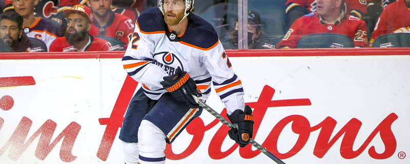 NHL Notebook: Duncan Keith among Hockey Hall of Fame Class of 2025