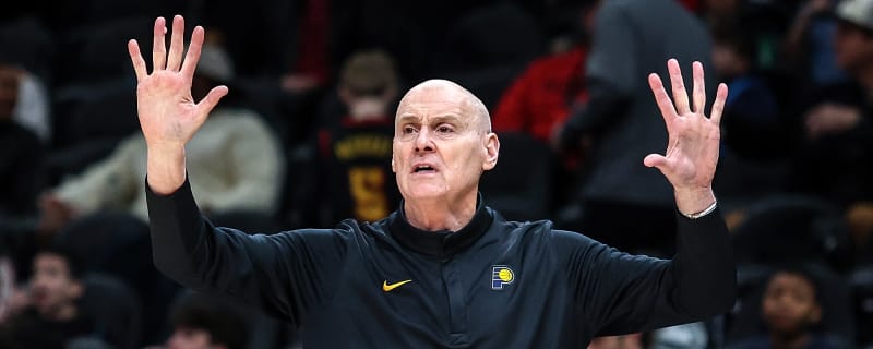 With eyes on next season, Pacers should act now to find man in middle