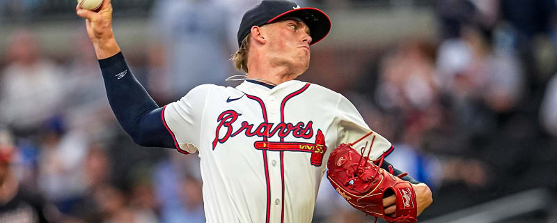 Hurston Waldrep back, Robert Suarez to the IL, Braves snap losing streak