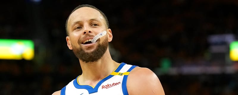 Don Nelson helps Warriors steal another playoff game