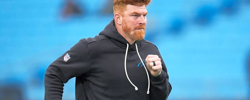 Eagles Pay Almost Nothing for 38-Year-Old 3-Time Pro Bowler