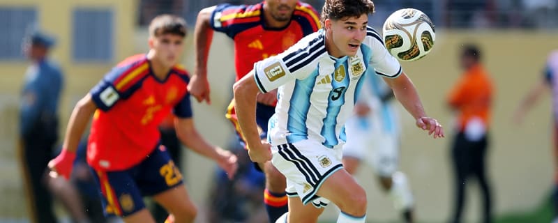 'What a squad he has built' Gary Neville says Alvarez will complete this Arsenal team