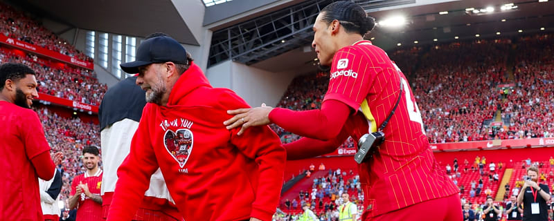 Klopp breaks silence on Slot, players, and texts