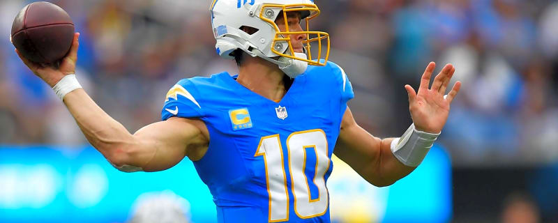 The Los Angeles Chargers’ offense seemingly has a lot of problems right now, but what’s the main issue?