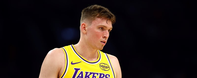 Lakers pick up 2026-27 option on Dalton Knecht