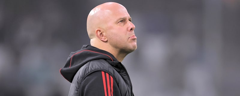 ‘I really fear for them…’ – Carragher dreading nightmare scenario which could cost Slot his job