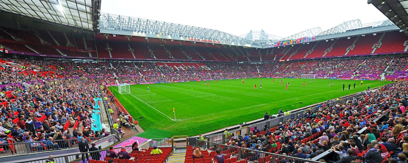 Fenerbahce discussing signing former Manchester United star striker