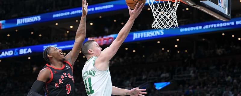 Celtics offense shines in bounce back win over Raptors