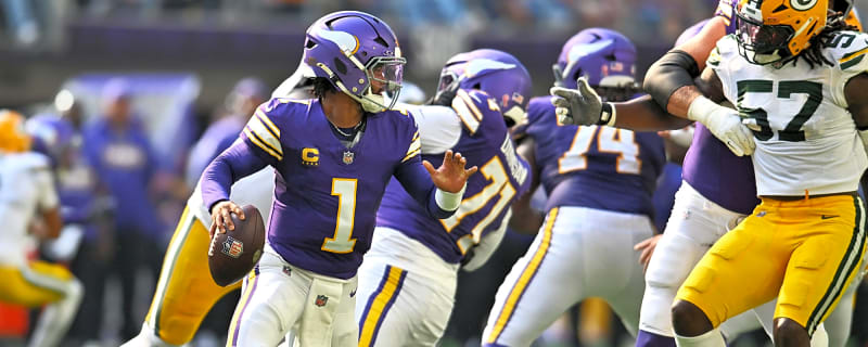 Concussion risk, rain and Soldier Field complicate Kyler Murray decision