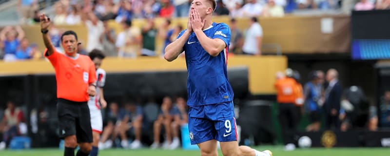 Much maligned Chelsea defender praised for Leeds performance with 7/8 aerial duels won