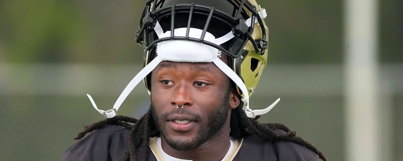 Alvin Kamara is not happy with Saints’ surprising roster move