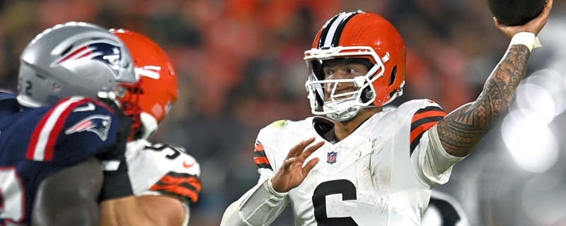 Browns Mock Trade: Cleveland finds new home for QB Dillon Gabriel that solves their upcoming quarterback issue before it arrives
