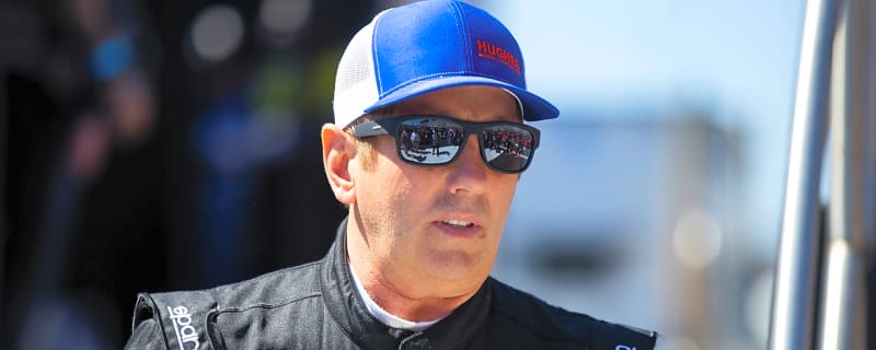A Somber Reflection: Mark Martin Opens Up on Greg Biffle and the Shadows of Aviation Tragedy