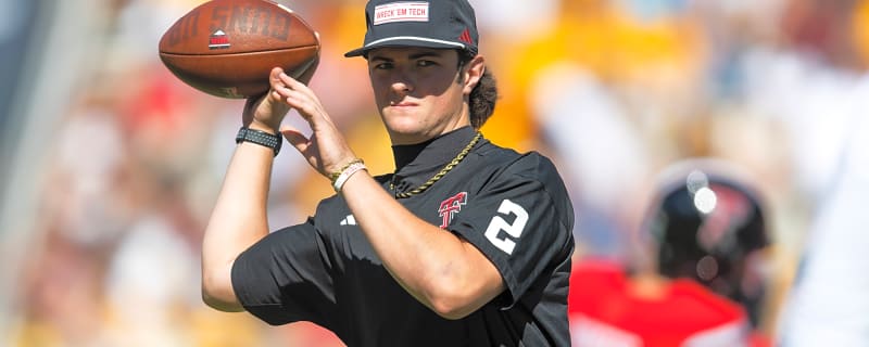 Still No Word on Who’s Taking Snaps for Texas Tech This Week