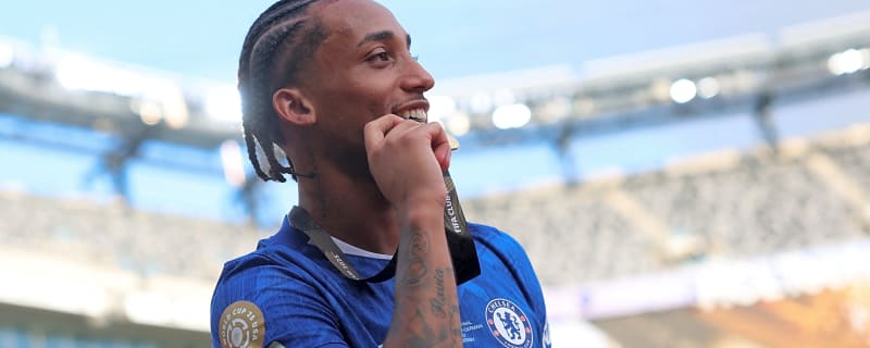 Tottenham legend outlines problems at Tottenham; players lack of rhythm showing