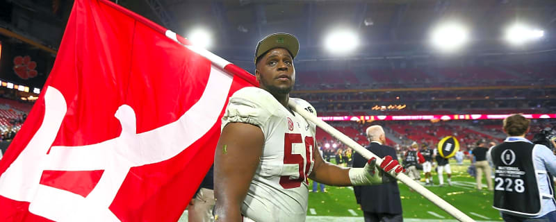 Former Alabama OL fires back at recent comments made by players who transferred from Alabama