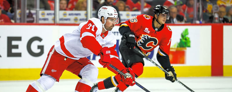Dylan Larkin Pulled From Lineup Until Red Wings Complete a Trade