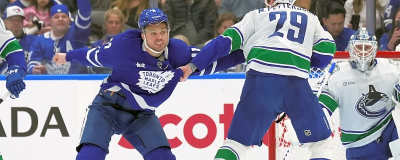 ‘Heavyweight Champ’ Max Domi is doing it all for Maple Leafs