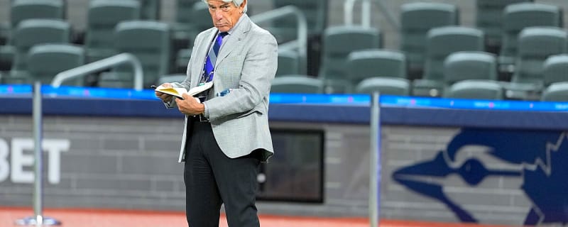 Legendary Blue Jays broadcaster Buck Martinez retires ahead of 2026 season