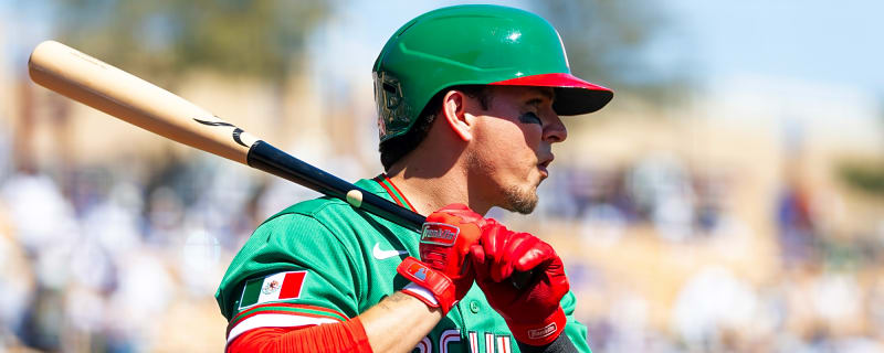 Blue Jays trade for infielder with 60 career MLB home runs