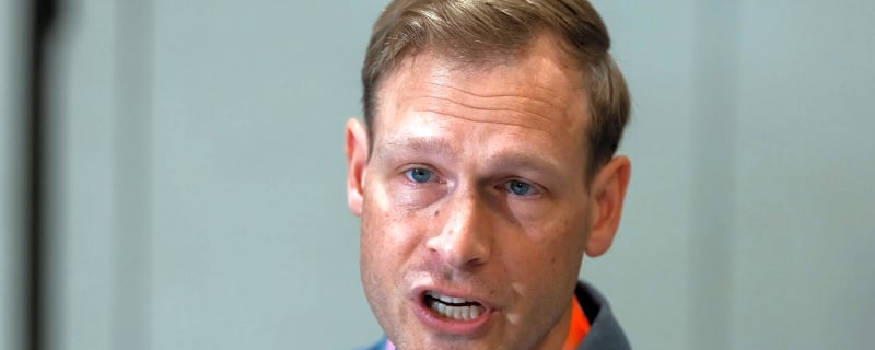 National outlet pitches Bears trade that looks smart on paper, but is against Ben Johnson’s vision at a key position