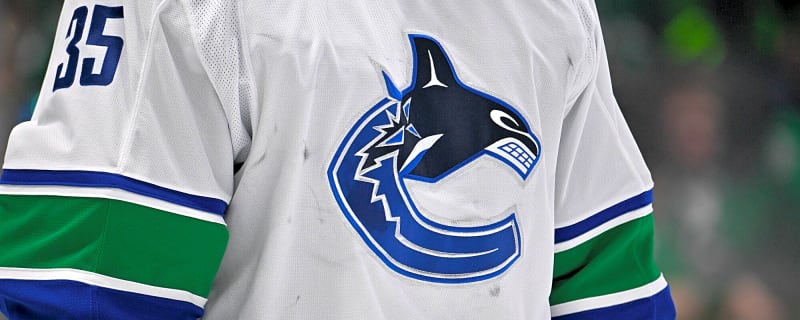 Canucks select Gabriel Chiarot and Matthew Lansing in sixth and seventh round of the 2025 NHL Draft