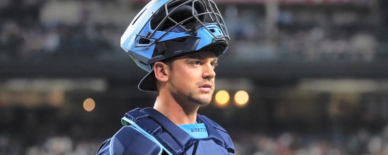 Dodgers to select depth catcher amid recent injury