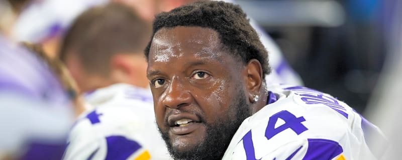 Texans Have Discussed Trading LT Cam Robinson