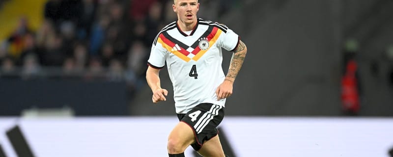 Arsenal Are Keeping Tabs On This Bundesliga Defender: One For The Future?