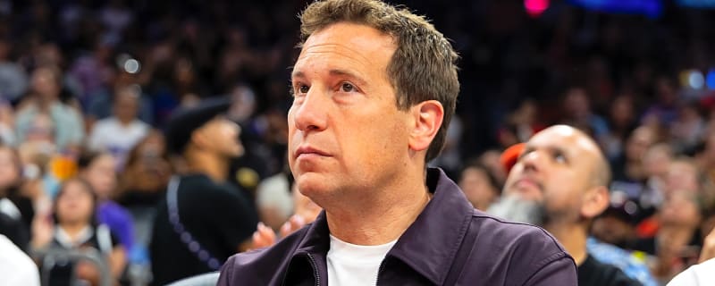 Suns Owner Mat Ishbia Responds After Fan Proposes Devin Booker Trade To Pistons
