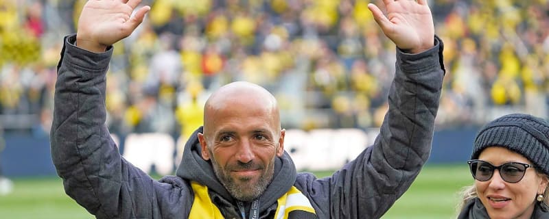 Crew 2 coach axed after telling female ref it's a 'man's game'