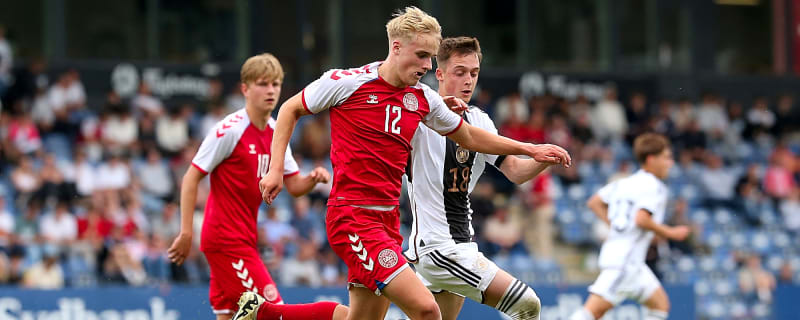 Report: Man United looking to sign £75m midfielder with 'quality in abundance'