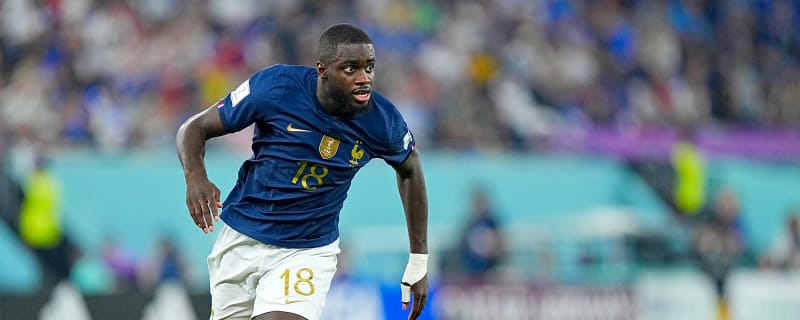 Manchester United among clubs wanting to sign Bayern defender as contract negotiations stall