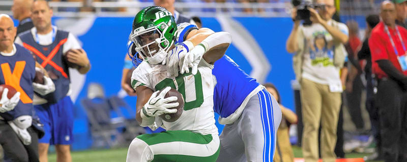 Game-Day Depth Charts: Hall’s Absence and Miami’s Kicker Change Stand Out