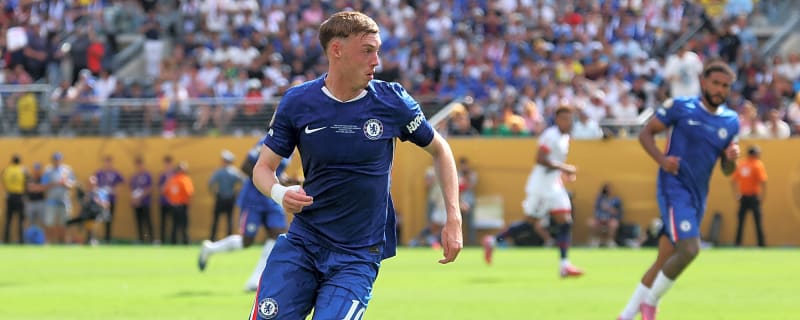 Cole Palmer breaks silence on Manchester United transfer links