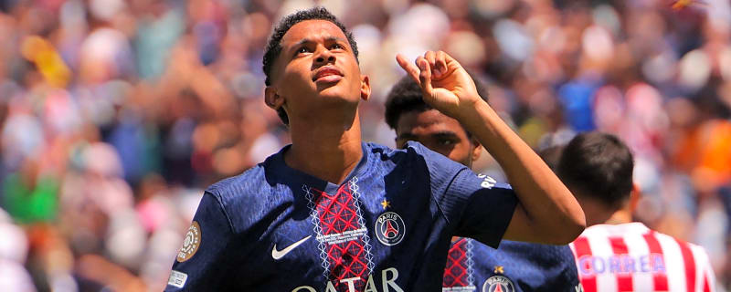 Tottenham among 3 other PL giants after PSG star who’s worth €40m at just 19