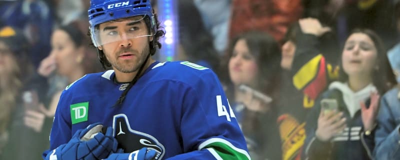 Irf’s monthly Canucks musings: Sherwood’s next contract, the hunt for a centre, and more