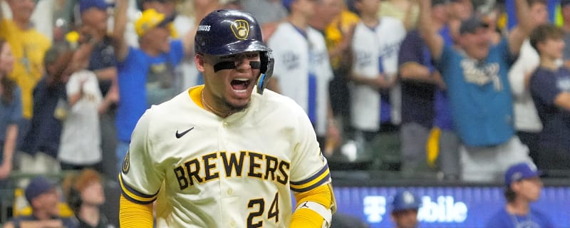Brewers Notebook: Offense Breaks Out En Route to NLCS Game 2 Victory