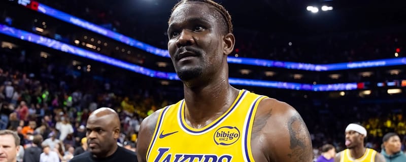Deandre Ayton Explains The Reality Of Calling Out LeBron James