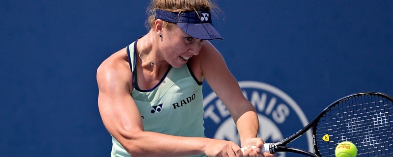 Linda Noskova seals unexpected win as Jessica Pegula misses three match points, sets up China Open final with Amanda Anisimova