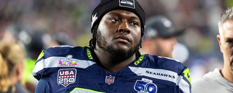 The Miami Dolphins just stole a player away from an AFC playoff hopeful in their latest roster-building move
