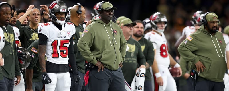 Buccaneers 2026 Offseason: Team Needs, Pending FAs, Draft Picks & More